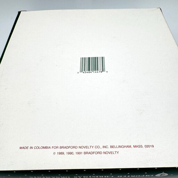 Bradford Novelty Christmas Trimmeries Hand Decorated Glass Santa Ornaments 4-Pac - Picture 6 of 11